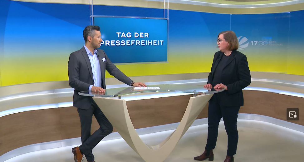 DJV-Geschäftsführerin Christiane Eickmann im Gespräch mit SAT 1 regional / Foto: Screenshot DJV-Geschäftsführerin Christiane Eickmann im Gespräch mit SAT 1 regional –